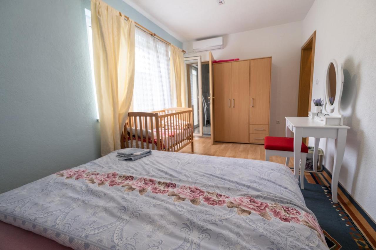 River Bank Apartments & Castle View Bihac Exterior photo
